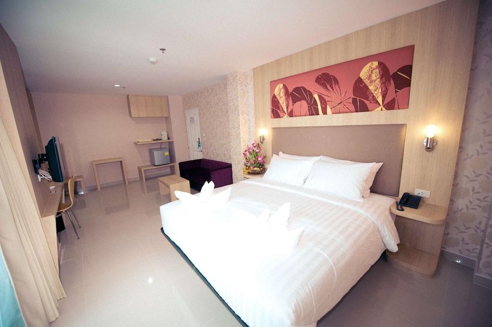 Best Western Royal Buriram Bagian luar foto