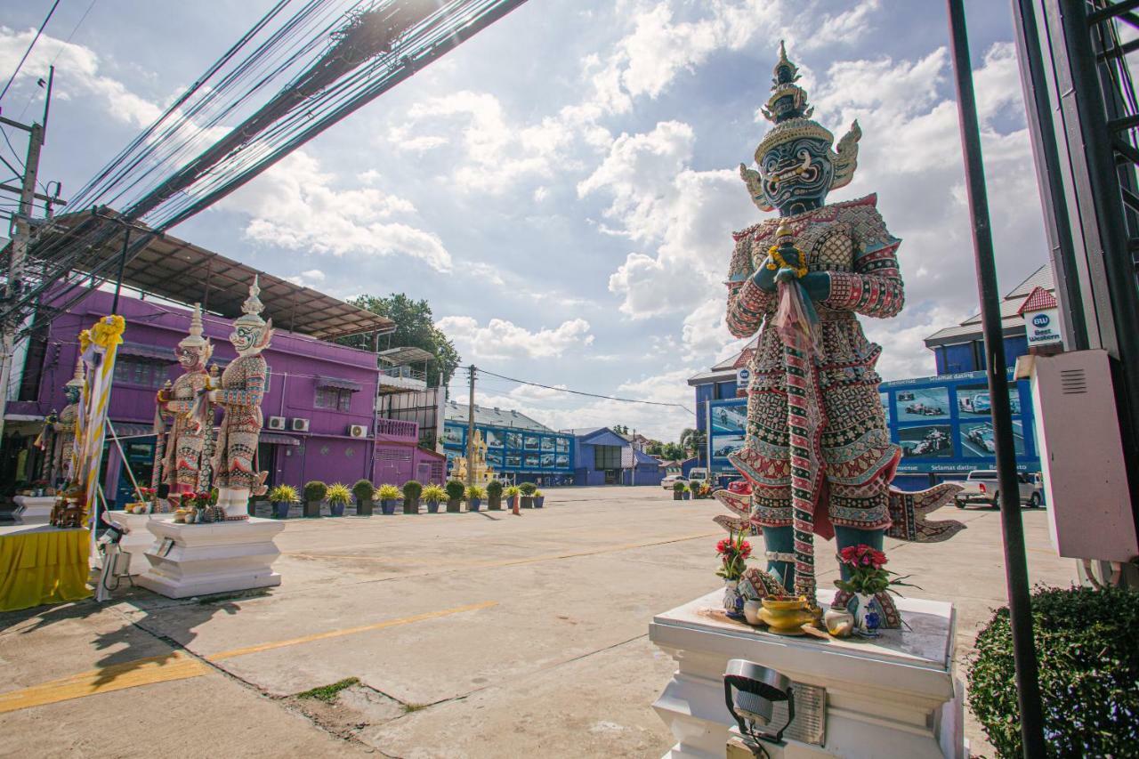 Best Western Royal Buriram Bagian luar foto
